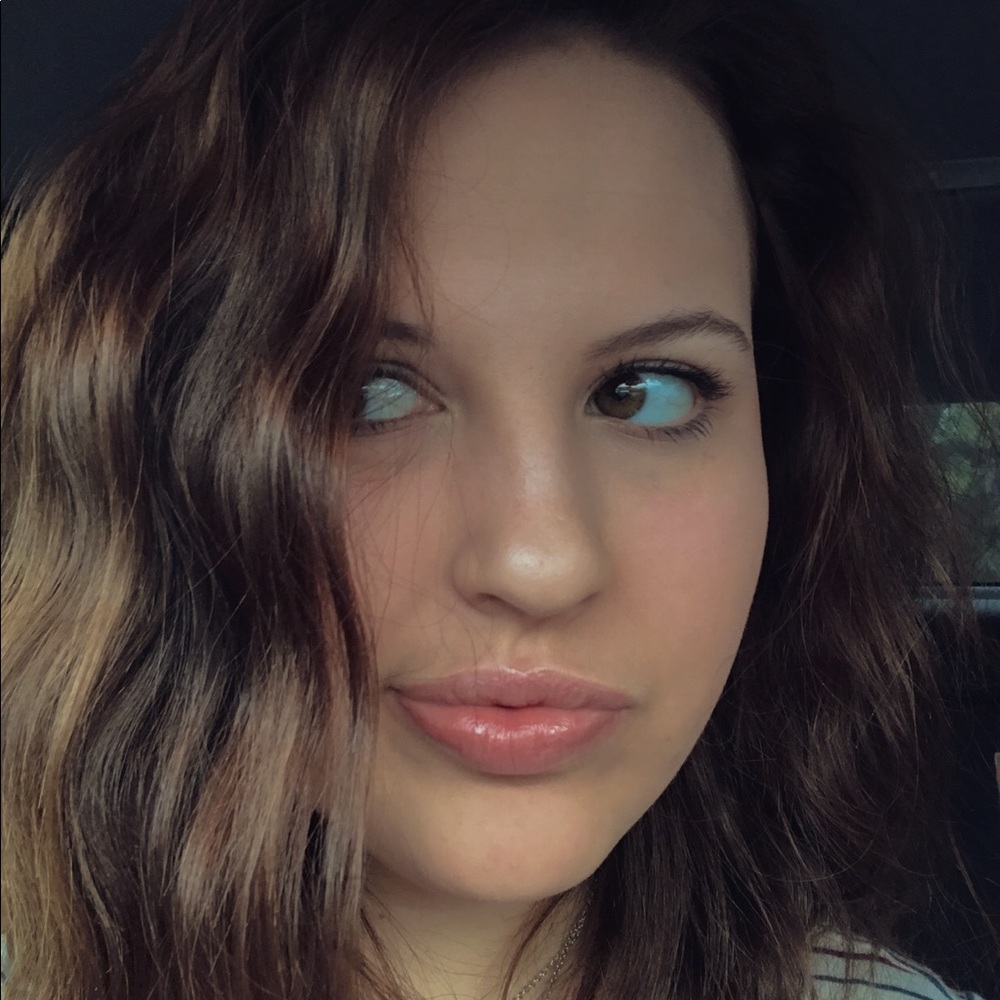 Meet your Posher, Shelby